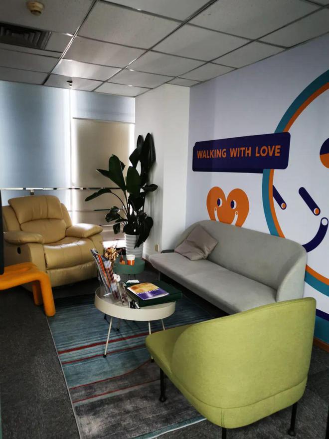 消費新風(fēng)尚|心理咨詢服務(wù)升溫，一次幾百千元“聊效”有那么好嗎？背后亂象亟待規(guī)范