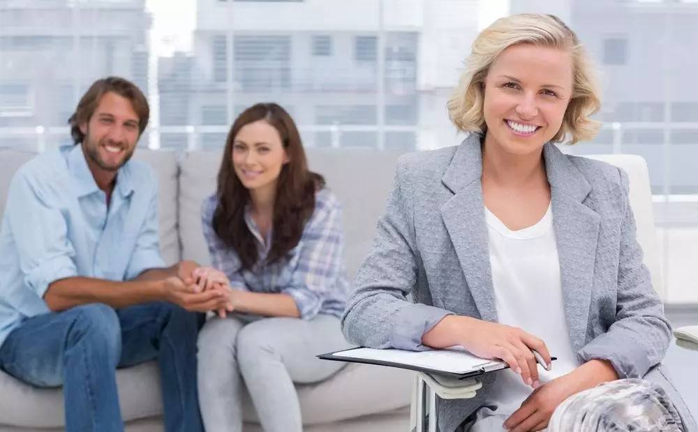 美國社會的心理咨詢觀 從污名到日常，從奢侈到必需